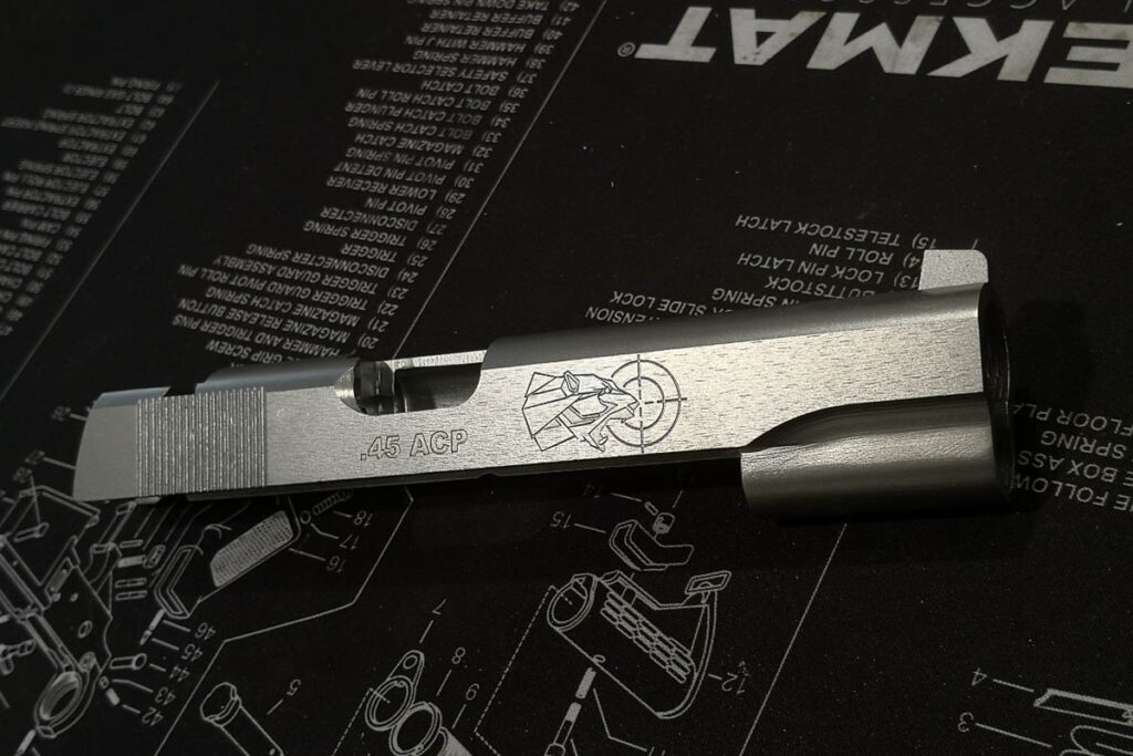 Lasergravur auf Waffenteilen von HANZ Arms – Bild 3